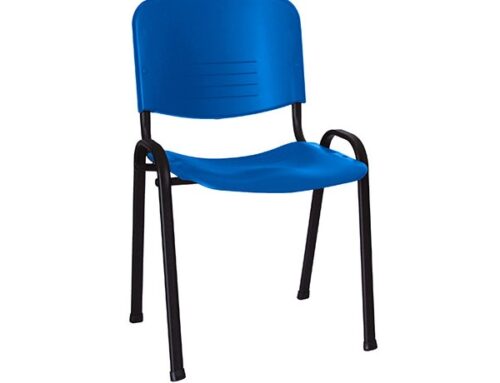 NOVAISO. Silla Multiusos plástica de 4 patas.